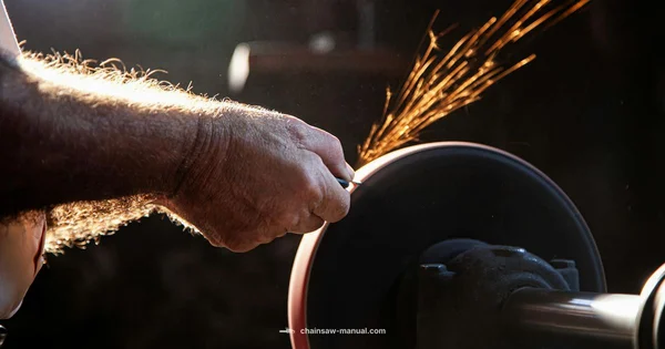 Sharpen with Confidence - Chainsaw Manual