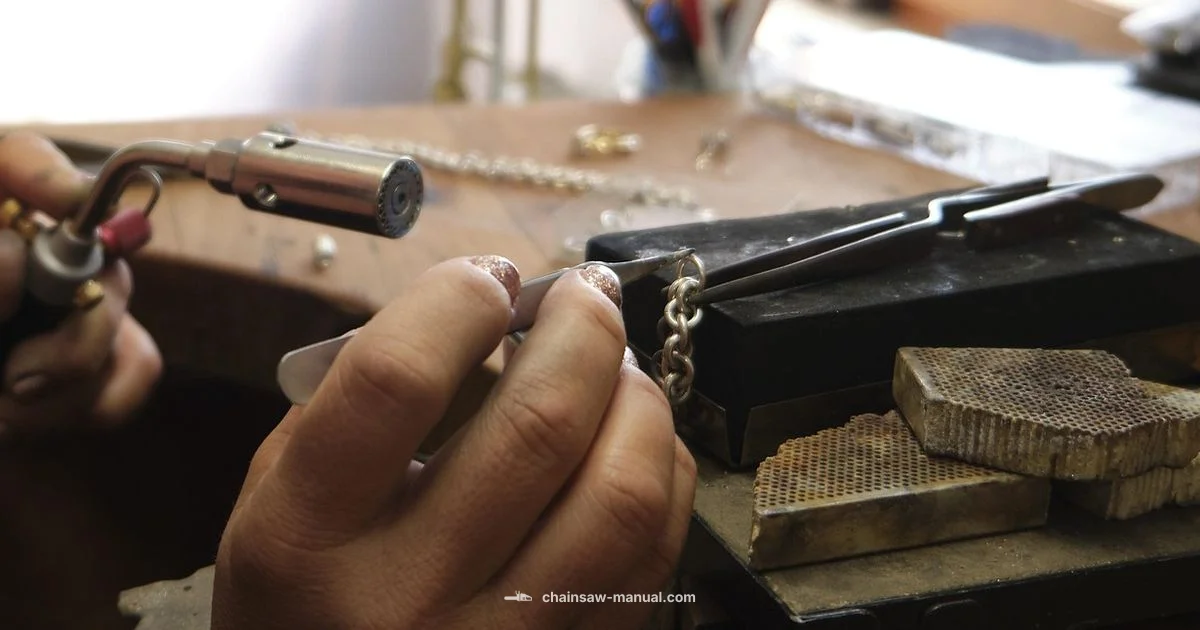 Safe Chain Filing - Chainsaw Manual