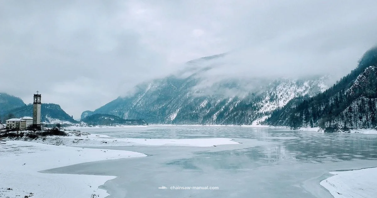 Ice Cutting Safety Ice Cutting Safety - Chainsaw Manual