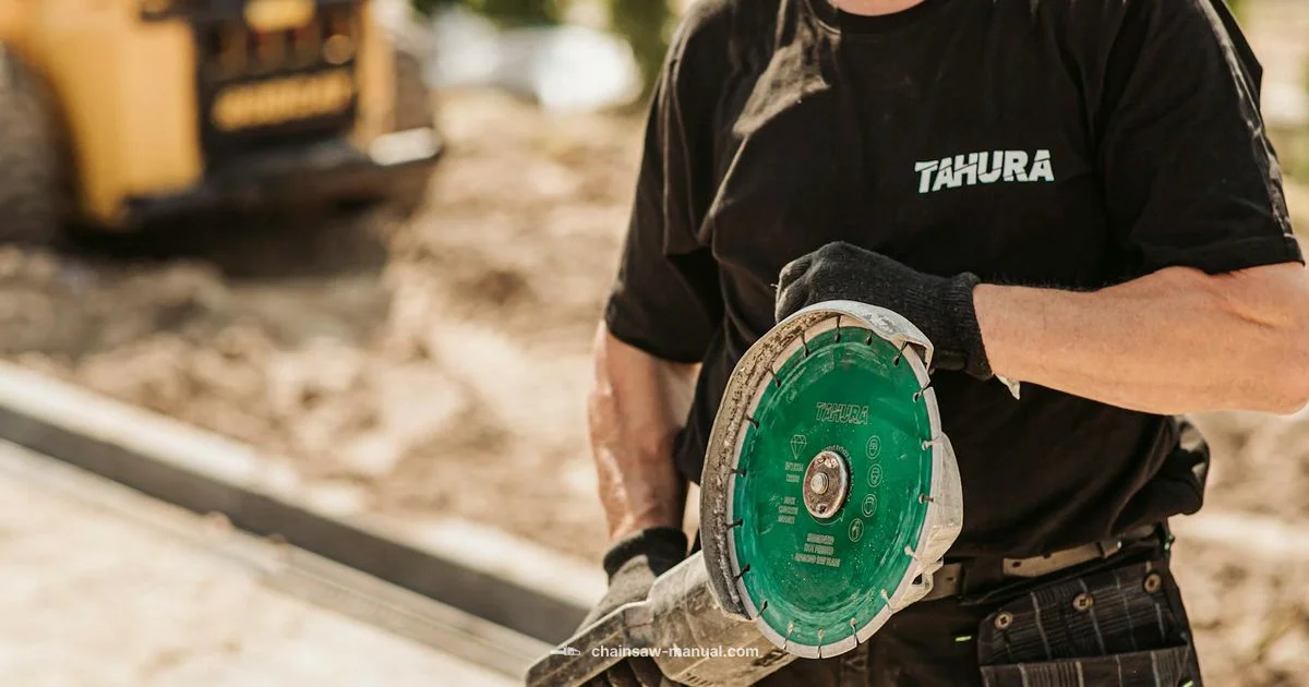 MS 362 CM Guide - Chainsaw Manual