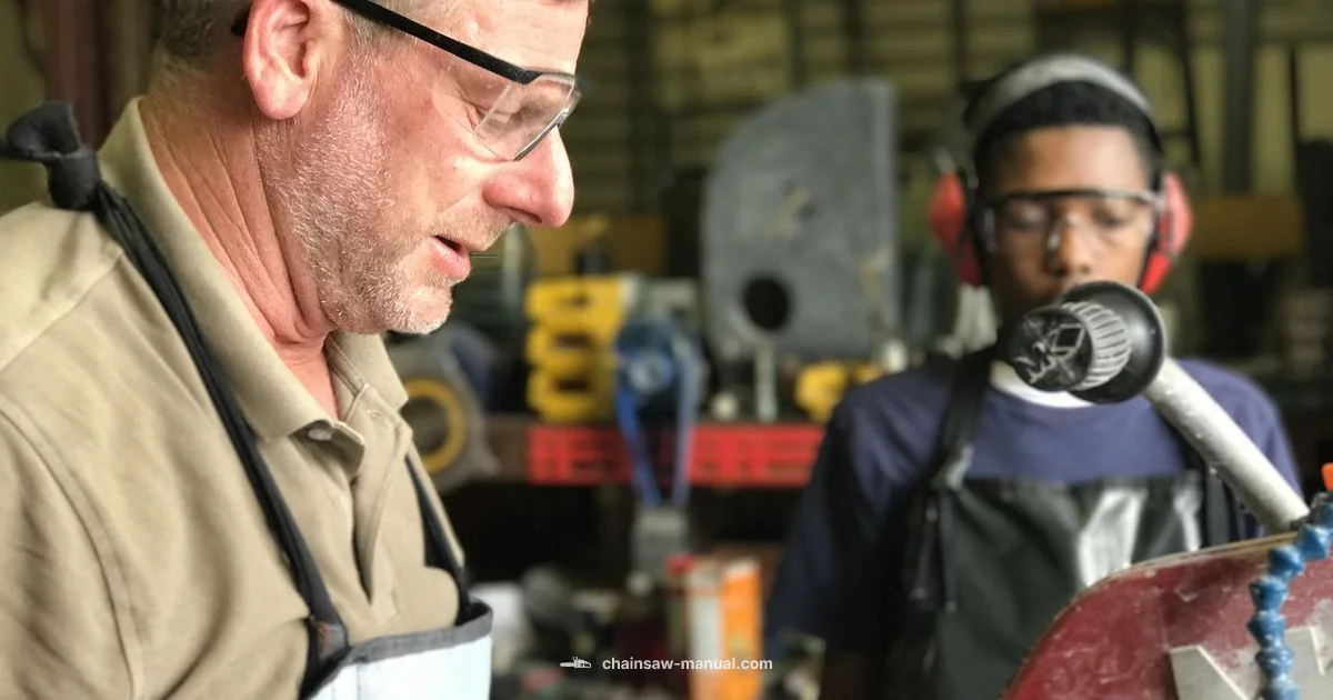 2-Stroke Basics 2-Stroke Basics - Chainsaw Manual