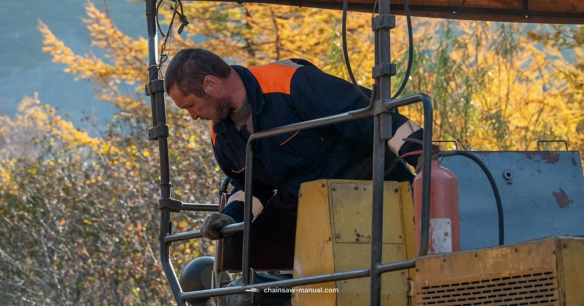 661 Safety & Use - Chainsaw Manual