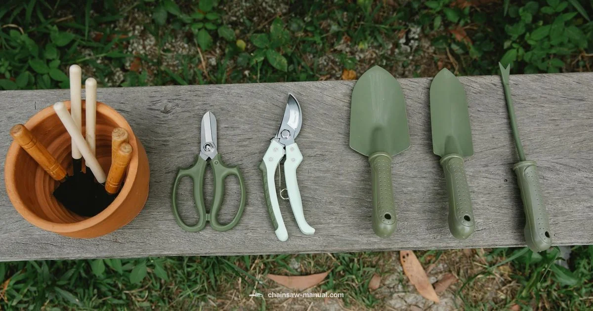 Cordless Chainsaw Guide Cordless Chainsaw Guide - Chainsaw Manual